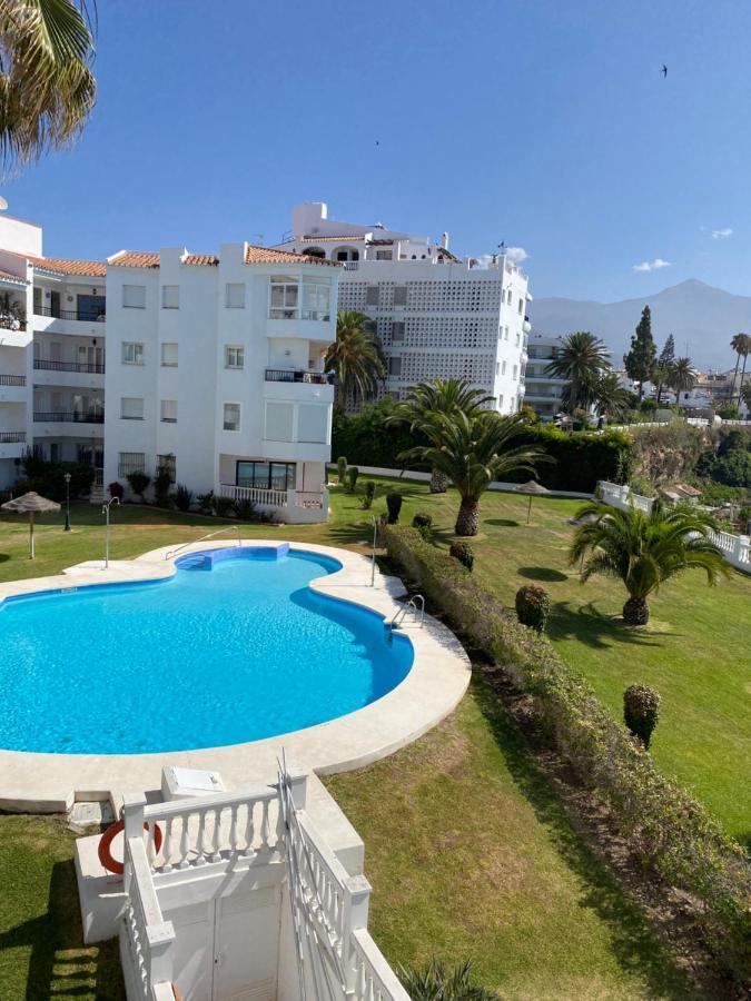 Apartamentos Acapulco At Home Nerja Zewnętrze zdjęcie