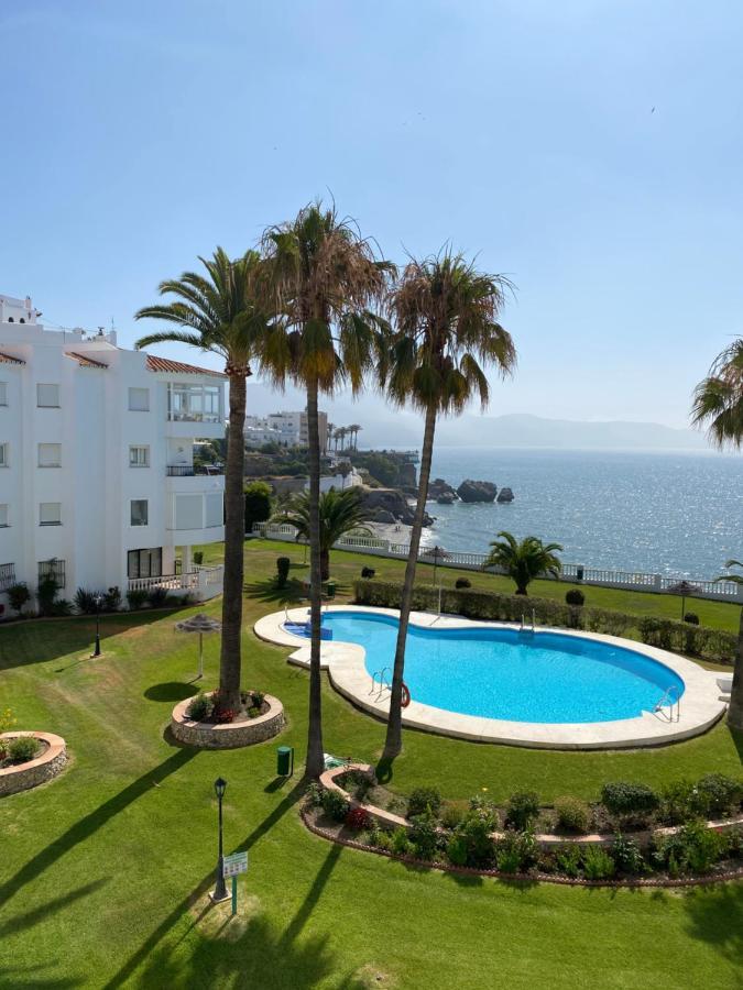 Apartamentos Acapulco At Home Nerja Zewnętrze zdjęcie